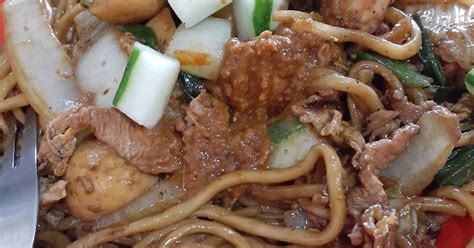 Di dalam mangkok saji, susun mie basah, kangkung rebus, dan telur puyuh. 210 resep mie babi enak dan sederhana - Cookpad