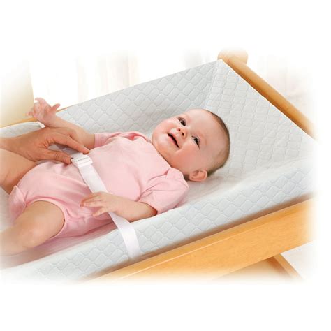 Summer Infant Baby 4 Sided Vinyl Durable Changing Pad with belt, White ...