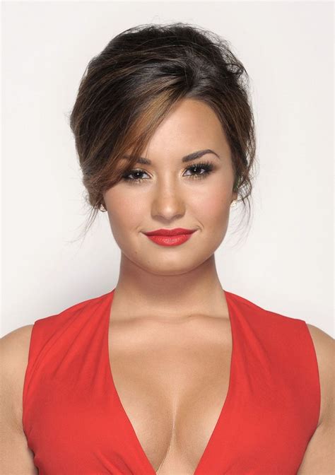 4 Demi Lovato Hairstyles Long Hair Popular Haircuts
