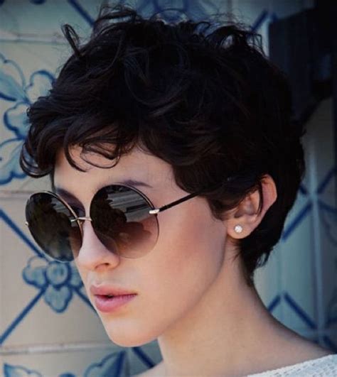 15 Amazing Pixie Cut For Curly Hair