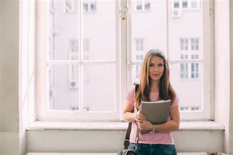 This application can be called necessary for every college and university student. 9 Best Budgeting Apps for College Students - NerdWallet