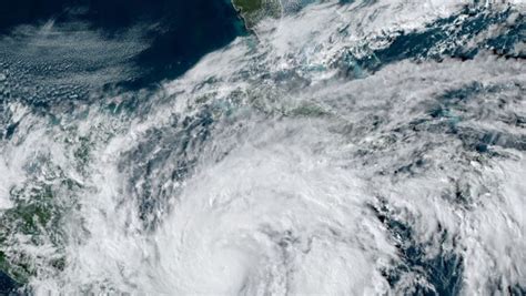 Abc action news hurricane center. Colorado State's 2021 hurricane season forecast predicts ...