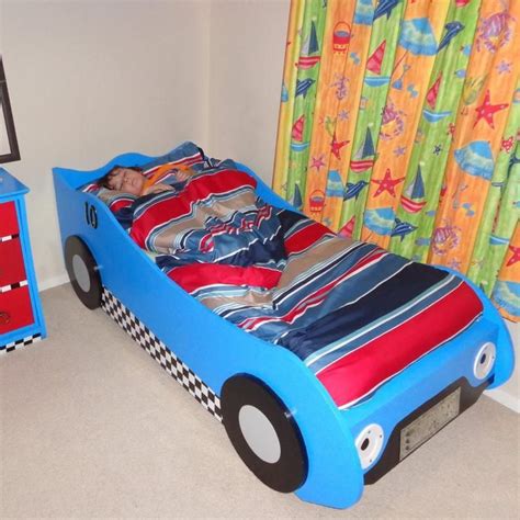 There are a number of reasons you might want to sleep in your car. DIY Kids' Racing Car Bed - woodworking plans | Bed woodworking plans, Woodworking projects for ...