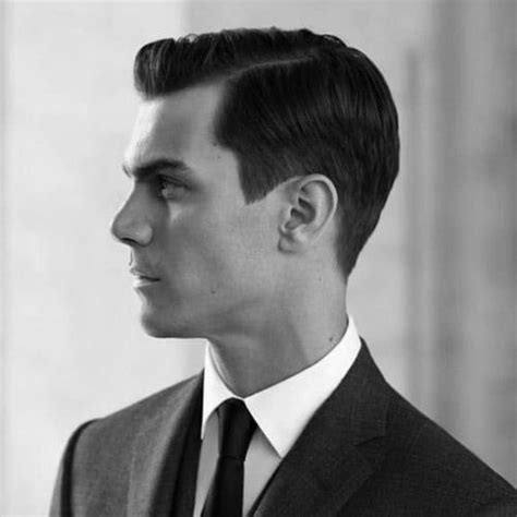 Side Part Haircut A Classic Gentlemans Hairstyle Mens Haircuts Hairstyles 2018
