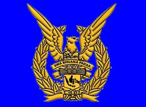 The indonesian national armed forces are the military forces of the republic of indonesia. Ika Rahmawati Yuanita: Lambang TNI AU