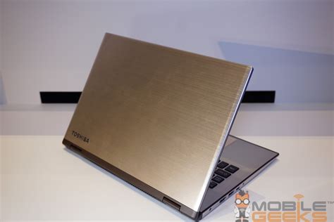 Toshiba Astrea 2 In 1 Hybrid Comes With 4k Display Skylake Cpu And