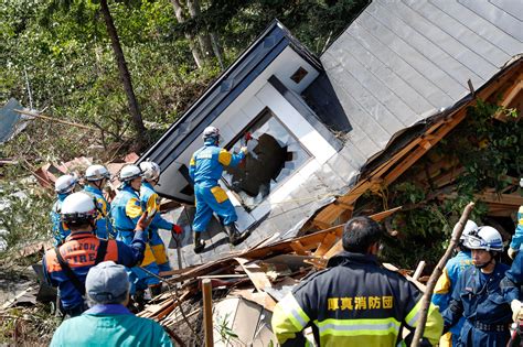 Damage After Big Earthquake Hits Japan New York Post