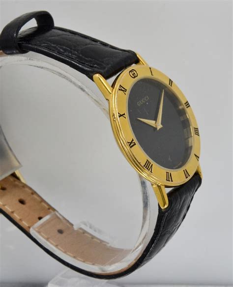 Gucci 30002m Black Dial 33mm 18k Gold Plated Quartz Watch Running