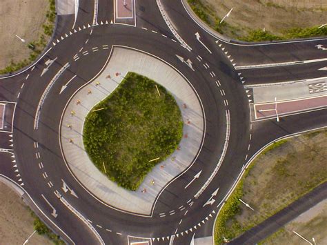 More Efficient Than A Regular Roundabout Meet The Turbo Roundabout