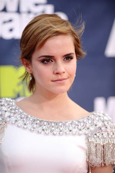Emma Watson Actress Emma Watson Actress Wallpaper Download Mobcup