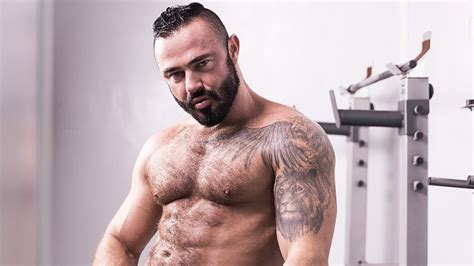 Gay Shake It Up Gym Jessy Ares Vr Porn Video