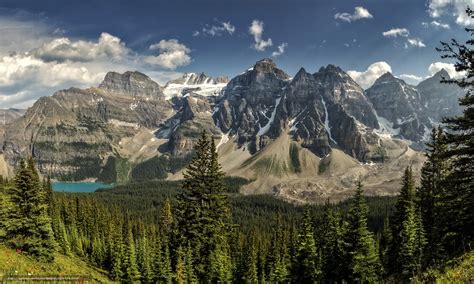 下载壁纸 冰碛湖 班夫国家公园（banff National Park） 湖 山 免费为您的桌面分辨率的壁纸 3000x1798
