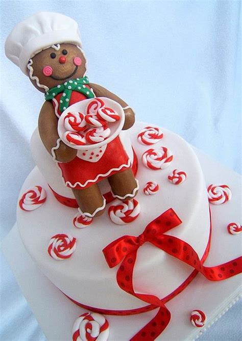 It's a less dense cake than the usual christmas confections, so it'd make an excellent addition to your holiday dessert table. Awesome Christmas Cake Decorating Ideas - family holiday ...