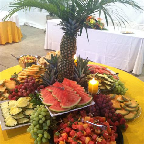 Fruit Table Ideas For Weddings Use Fruit Bowls As Table Centerpieces
