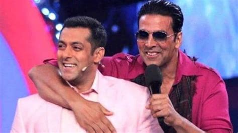 Akshay Kumars Emotional Old Video Makes Salman Khan Share A Message He Reacts Bollywood