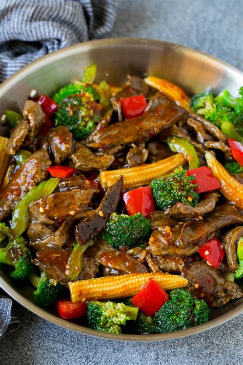 Look no further for the best chinese beef and broccoli recipe! Hunan Beef - Dinner at the Zoo