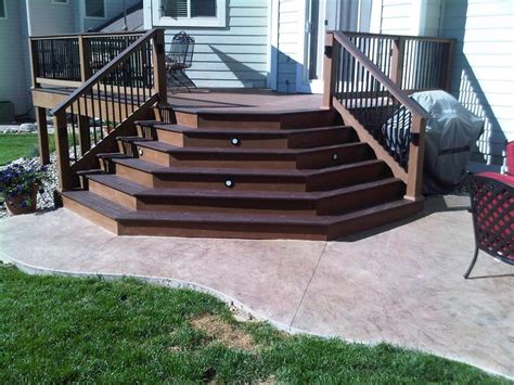 I like to design stair locations so that the foot traffic from the house to the stairs doesn't interfere with the prime deck territory along the outer rail. 17 Best images about Deck on Pinterest | Deck pergola, Decks and Decking