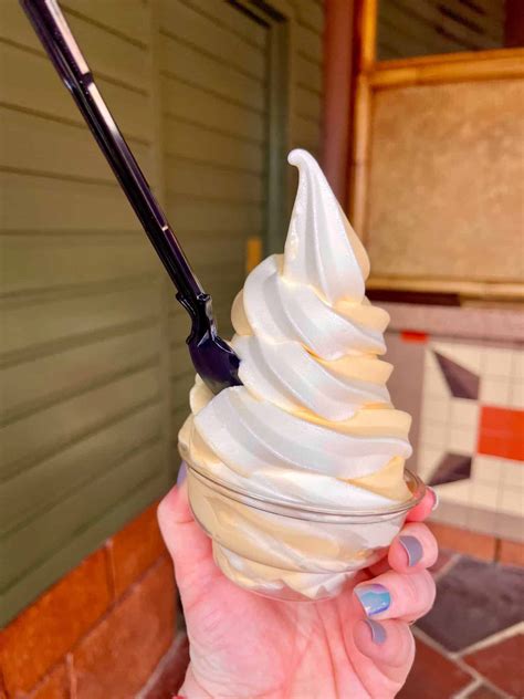 Pineapple Dole Whip At Disney World Wdw Vacation Tips