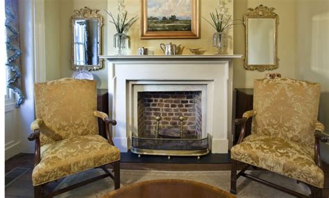 Traditional Charleston Interior Design An 1800s Home Interior