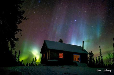 Aurora Borealis Over A Cabin Yellowknife Nwt Aurora Borealis
