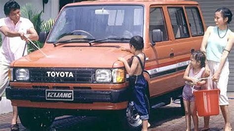 Foto Sejarah Toyota Kijang Dari Buaya Hingga Innova