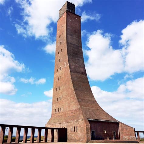 Sehenswürdigkeiten in kiel mit museen, kirchen, theater und anderem sehenswerten das man gesehen haben sollte. Marine-Ehrenmal Laboe - 38 Photos & 25 Reviews - Landmarks ...