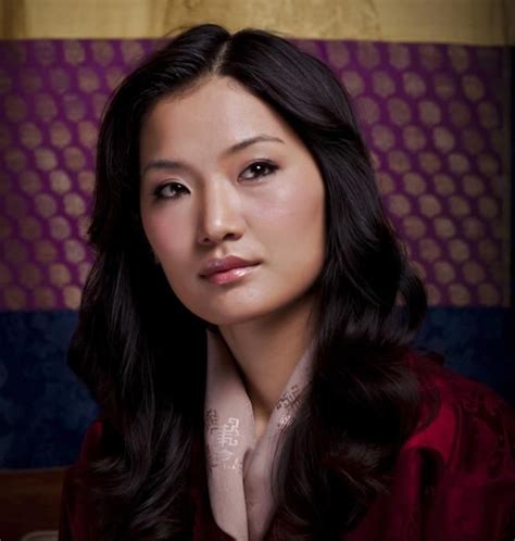 Queen Jetsun Pema Of Bhutan Royal Beauty Bhutan Beauty Around The World