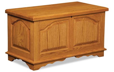 Cathedral Cedar Chest Amish Solid Wood Chests Kvadro Furniture