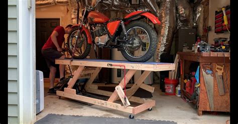 Wood Motorcycle Lift 10 Wooden Motorcycle Lifthoist Stand Youtube