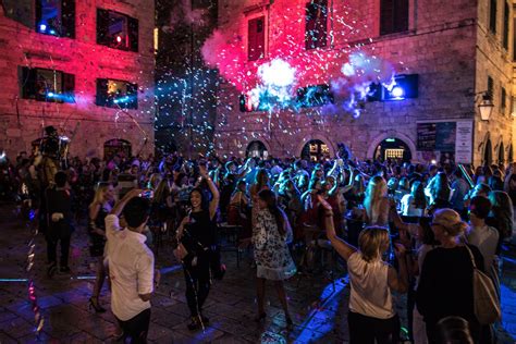 Top 5 nightclubs & bars in Dubrovnik - Dubrovnik Tour Guide