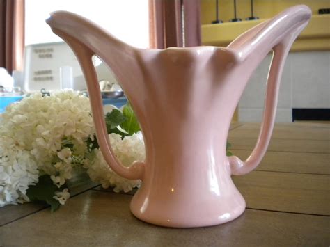 Shabby Pink Vintage Usa Pottery Pink Vase 1940s