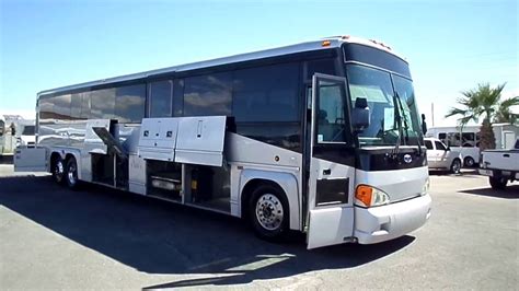 Used Bus For Sale 2004 Mci D4500 Highway Coach C56384 Youtube