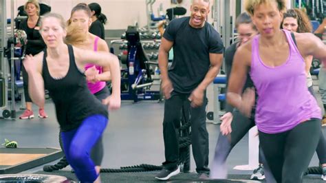Extreme Hiit Group Fitness Class At Crunch Fitness Youtube