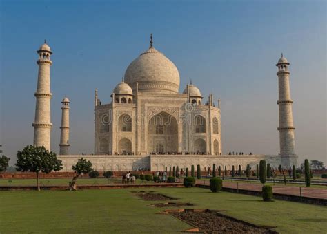 The Taj Mahal Complex Of Agra India Stock Photo Image Of Emperess