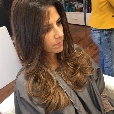 Medium layered hair can be a bomb if in line with your texture and current trends. 20+ Medium Length Layered Haircut Ideas, Designs ...