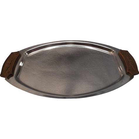 Vintage Chrome Serving Tray | Serving tray, Tray, Chrome