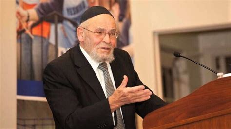 jewish ethicist rabbi moshe tendler 95 leaves medical and religious worlds more enlightened