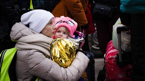 How Americans Can Sponsor Ukrainian Refugees The New York Times