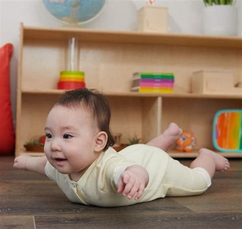 The 3 Main Stages Of Tummy Time Sensory Development Physical