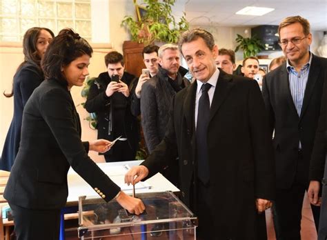Sarkozy Under Pressure As French Right Holds Presidential Primary