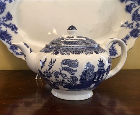 Blue Willow Teapot Johnson Brothers 4 Cup Blue White Teapot Willow