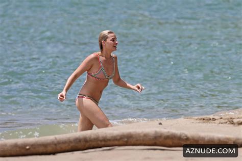 Margot Robbie Topless And Sexy On The Beach In Hawaii Aznude