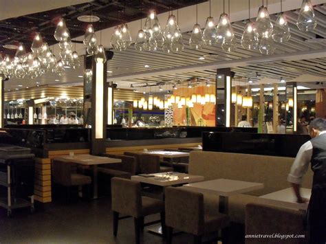 Sm mall of asia is a shopping center and famous among visitors for its trendy and luxury items. annie travel: Vikings : Luxury-Buffet Restaurant in Mall ...