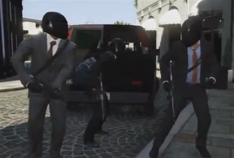 It's one third the price of similar software and is no way less than them. Grand Theft Auto V Walkthrough: The Jewel Store Job | HubPages