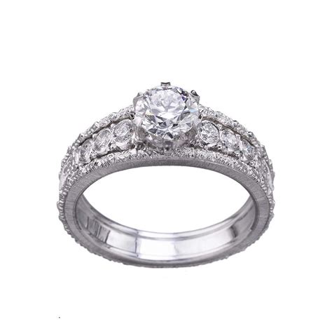 Buccellati Romanza Diamond Engagement Ring With Rigato