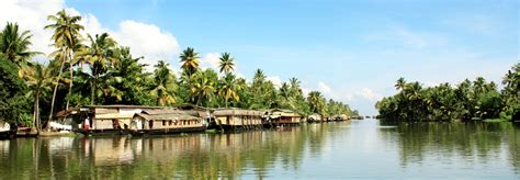 Top 6 Places To Visit In Kerala During The Monsoon Discovering India