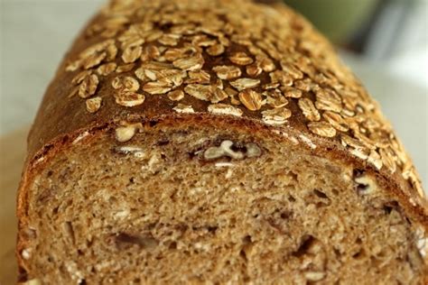 Whole Wheat Sandwich Bread With Oats And Pecans Mission Food
