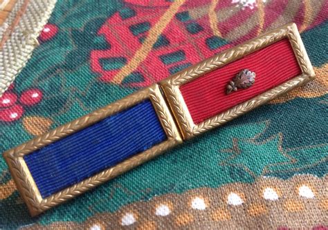 Vintage Unknown Military Ribbon Pin Collectors Weekly
