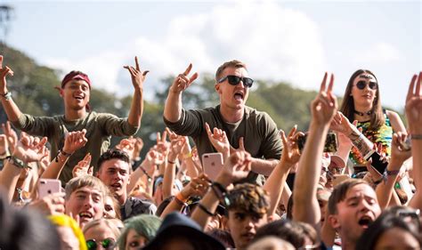 Report: 42% of festival-goers unphased by gender imbalance