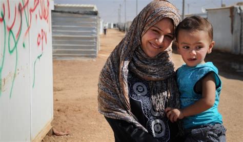 Clothesyria Patching Hope For Refugees One Outfit At A Time